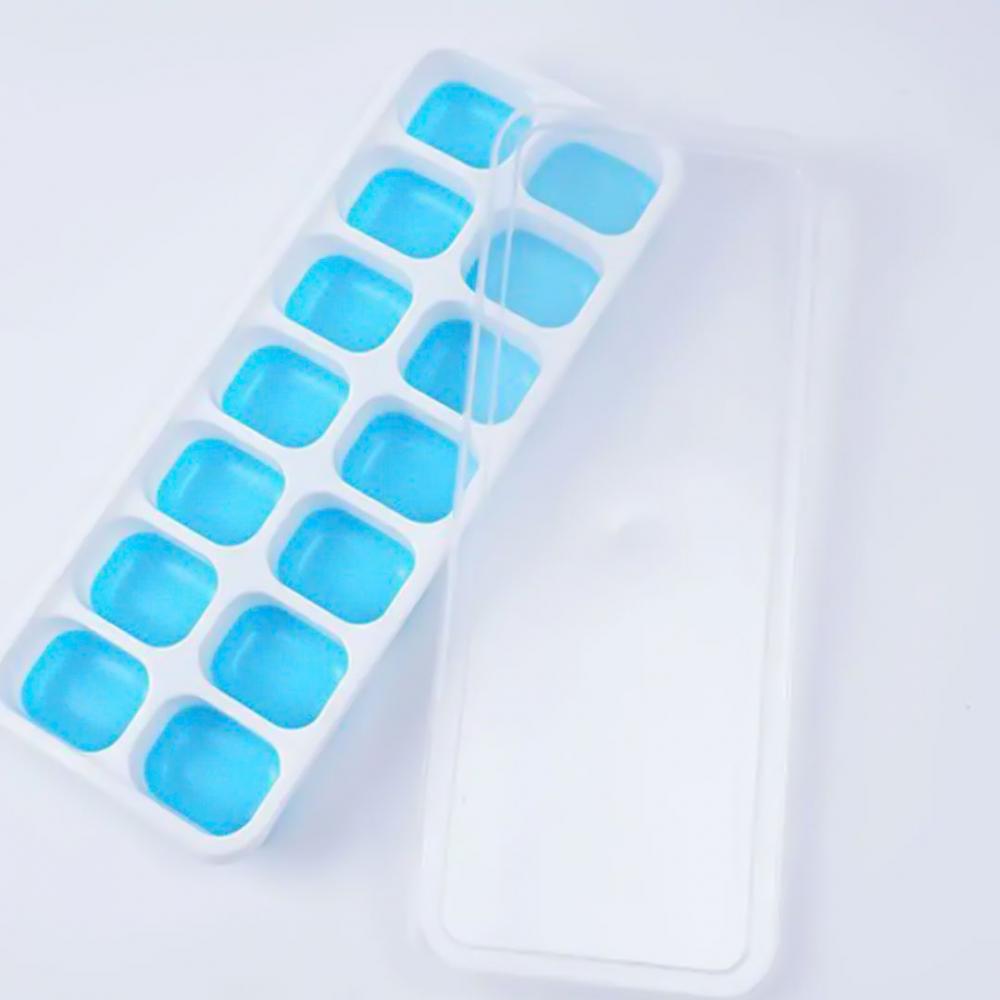 Ice Cube Trays - Silicone Base with lids, BPA Free Food Grade, Easy-Release Silicone Flexible Ice Cube Molds Ice Maker for Home, 14-Ice Cube (4 Colors) 